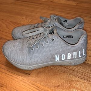 Grey no bull trainers size 6